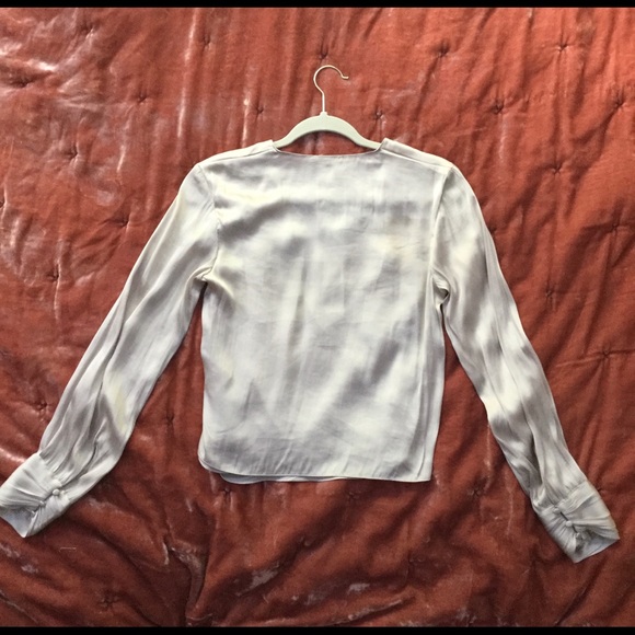 H&M - beige long sleeve blouse - Picture 4 of 6